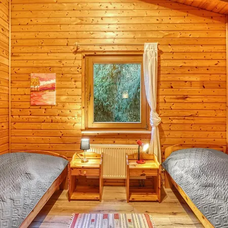 2 Bedroom In *